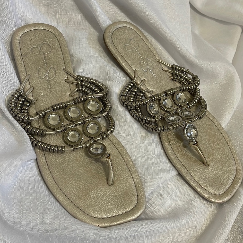 Gentle Used Jessica Simpson size 8 silver with diamonds stones and silver beads